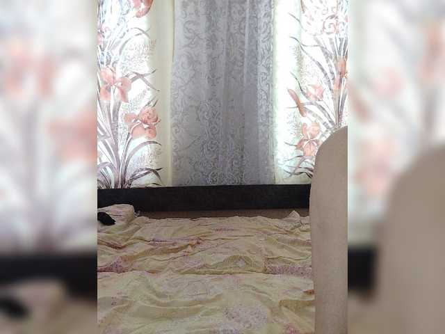 Kisa-malaya live cam on BongaCams