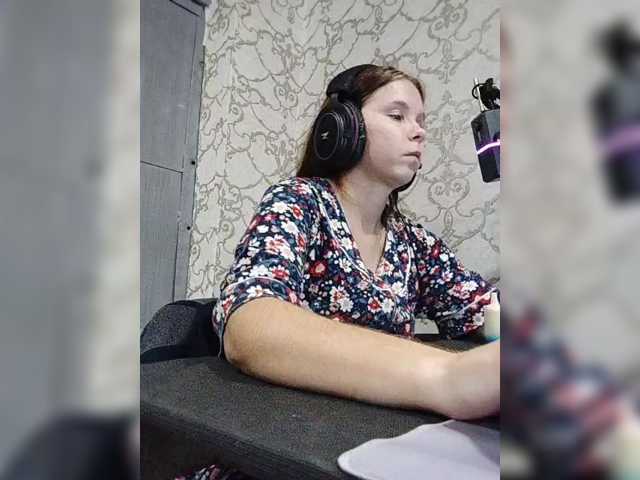 Kisa-malaya live cam on BongaCams