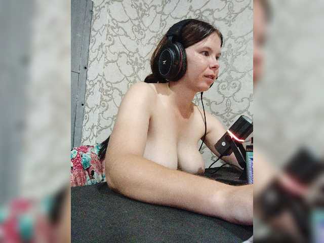 Kisa-malaya live cam on BongaCams