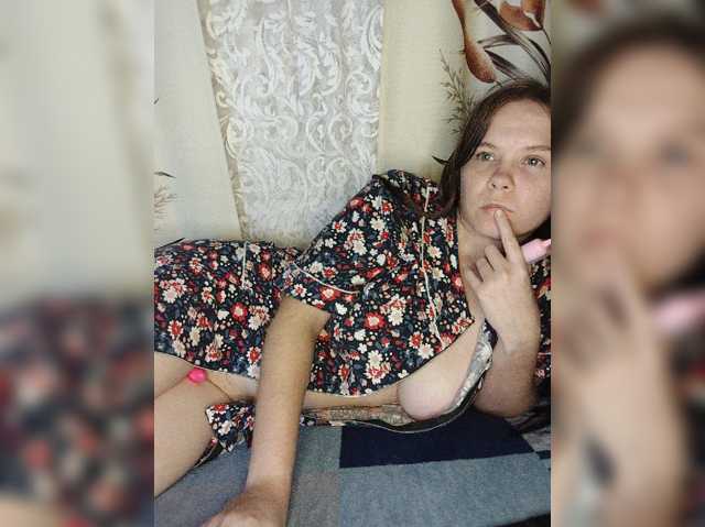 Kisa-malaya live cam on BongaCams