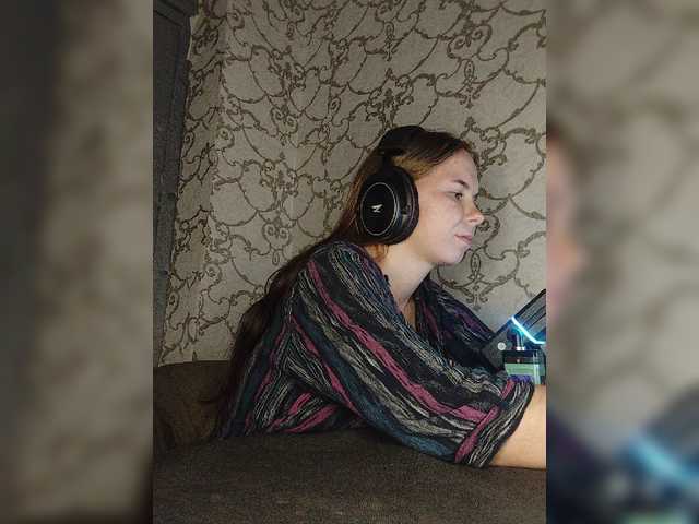 Kisa-malaya live cam on BongaCams