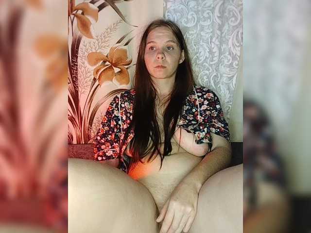 Kisa-malaya live cam on BongaCams