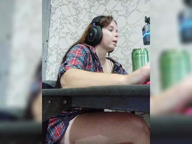 Kisa-malaya live cam on BongaCams