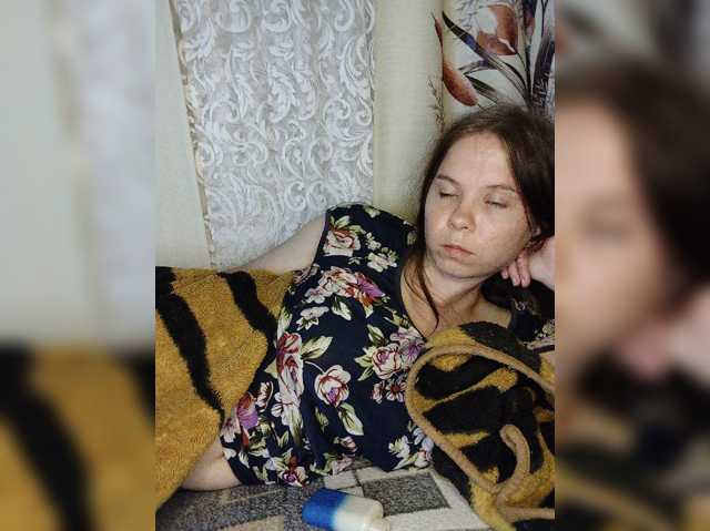 Kisa-malaya live cam on BongaCams