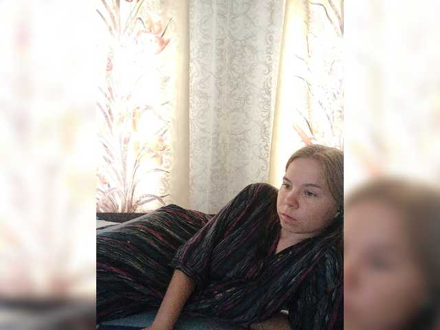 Kisa-malaya live cam on BongaCams