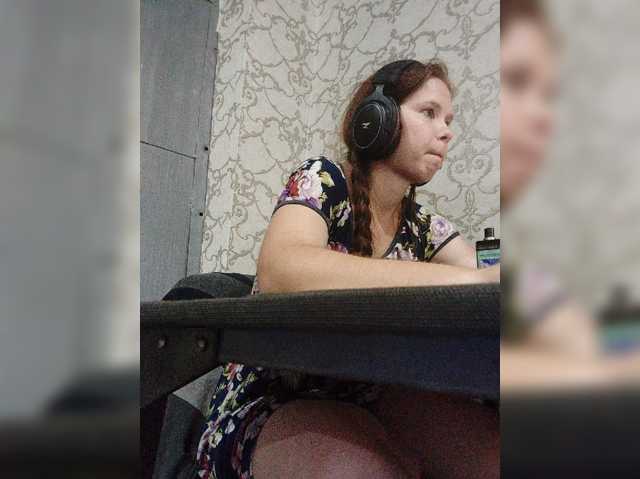 Kisa-malaya live cam on BongaCams
