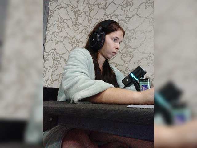 Kisa-malaya live cam on BongaCams