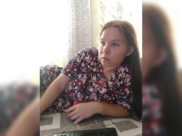 Kisa-malaya live cam on BongaCams
