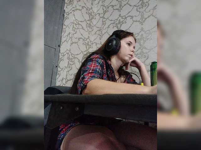 Kisa-malaya live cam on BongaCams
