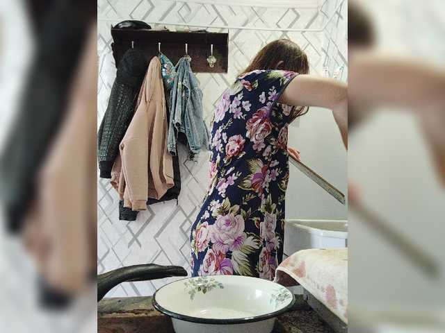 Kisa-malaya live cam on BongaCams