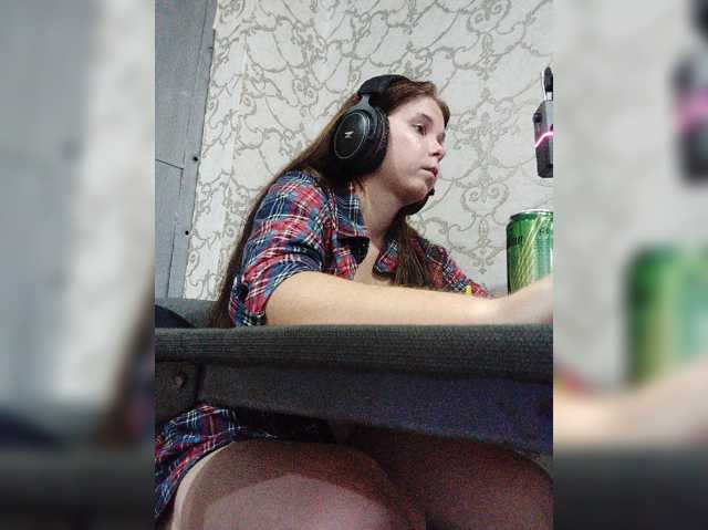 Kisa-malaya live cam on BongaCams