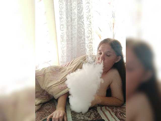 Kisa-malaya live cam on BongaCams