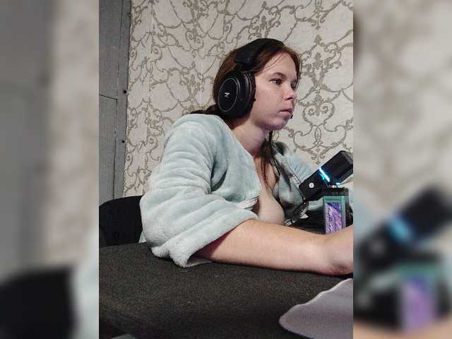 Kisa-malaya live cam on BongaCams