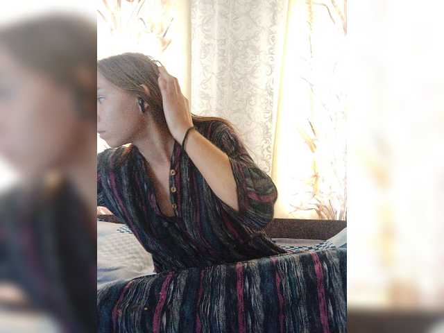 Kisa-malaya live cam on BongaCams