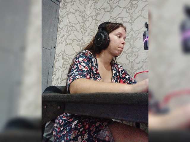 Kisa-malaya live cam on BongaCams