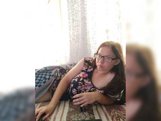 Kisa-malaya live cam on BongaCams