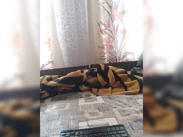 Kisa-malaya live cam on BongaCams