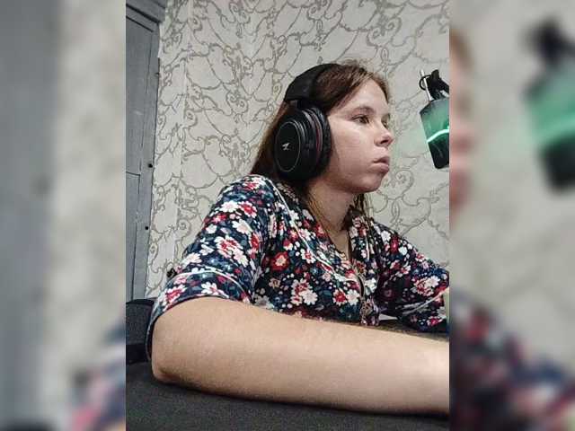 Kisa-malaya live cam on BongaCams
