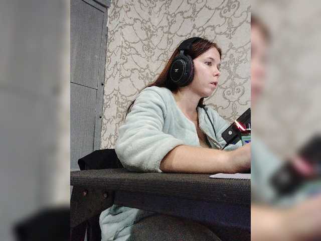 Kisa-malaya live cam on BongaCams
