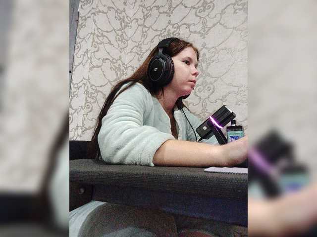 Kisa-malaya live cam on BongaCams