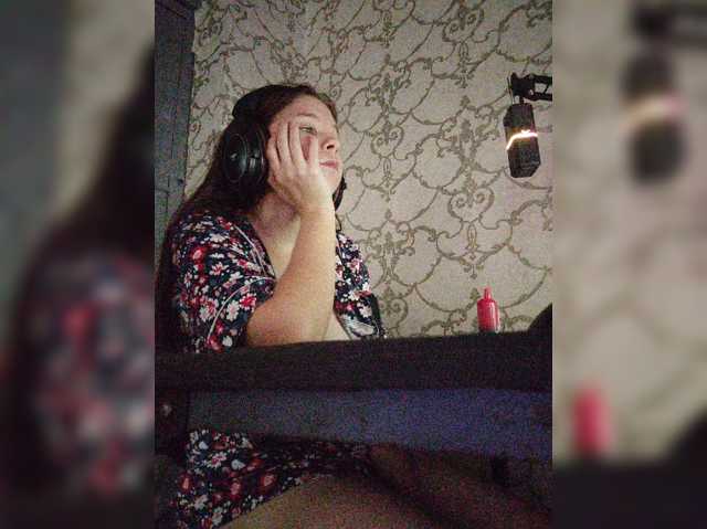 Kisa-malaya live cam on BongaCams