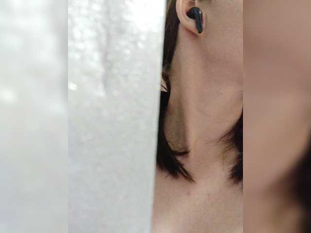 Kisa-malaya live cam on BongaCams