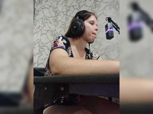 Kisa-malaya live cam on BongaCams