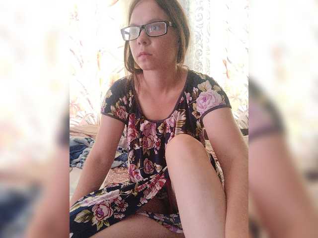 Kisa-malaya live cam on BongaCams