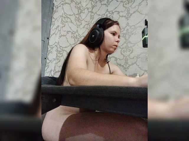 Kisa-malaya live cam on BongaCams