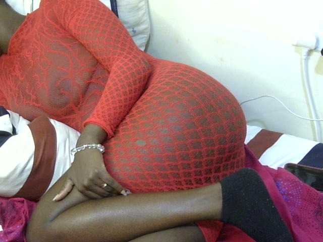 Ebonysonya2 live cam on BongaCams