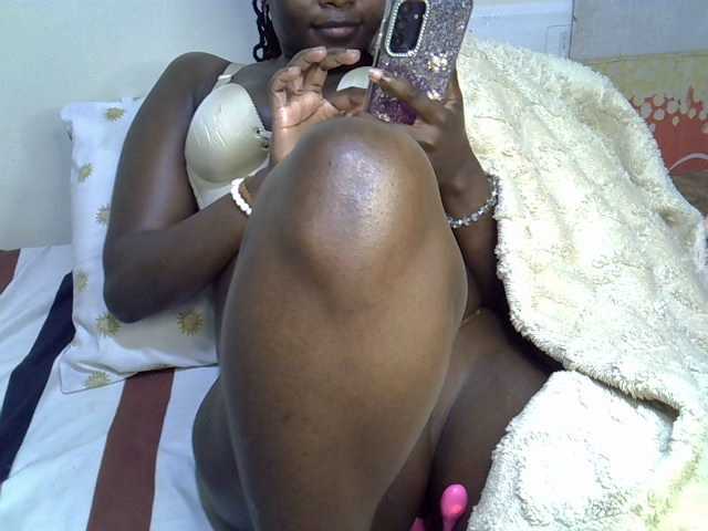 Ebonysonya2 live cam preview