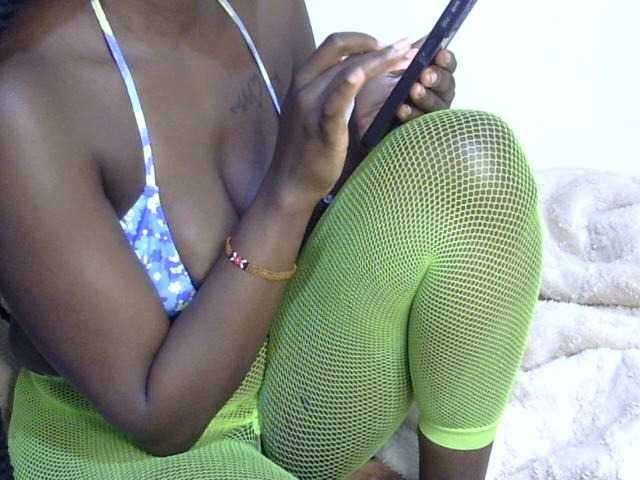 Ebonysonya2