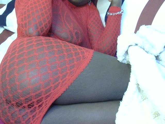 Ebonysonya2 live cam on BongaCams