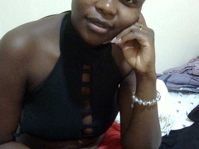 Ebonysonya2 live cam on BongaCams
