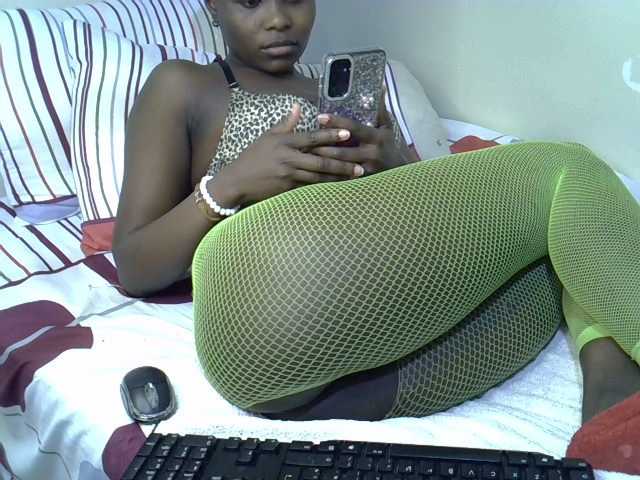 Ebonysonya2