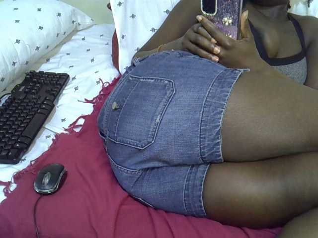 Ebonysonya2