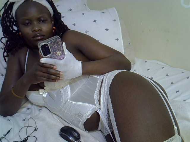 Ebonysonya2