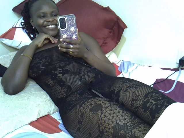 Ebonysonya2