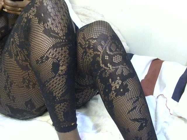 Ebonysonya2 live cam