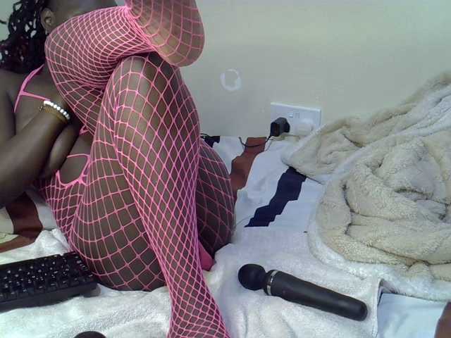 Ebonysonya2 live cam on BongaCams