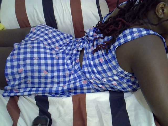 Ebonysonya2 live cam on BongaCams