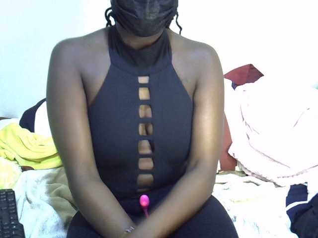 Ebonysonya2