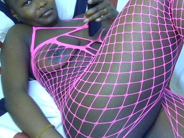 Ebonysonya2