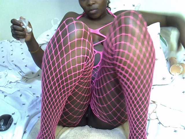 Ebonysonya2