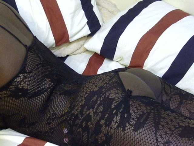 Ebonysonya2 live cam