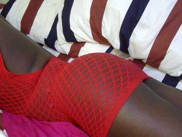Ebonysonya2