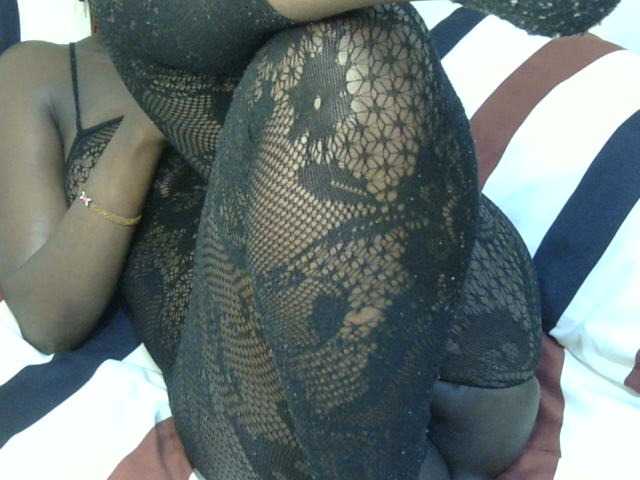 Ebonysonya2 live cam