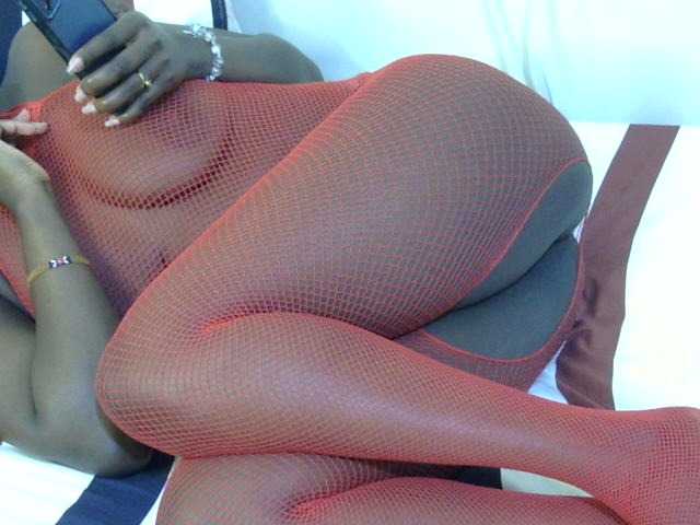 Ebonysonya2