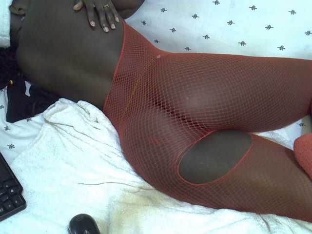 Ebonysonya2 live cam on BongaCams
