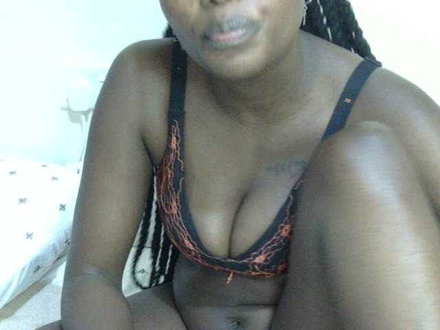 Ebonysonya2